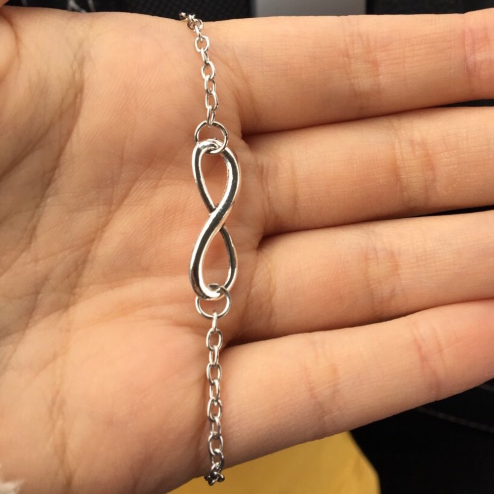 😀 Cute Infinity Bracelet